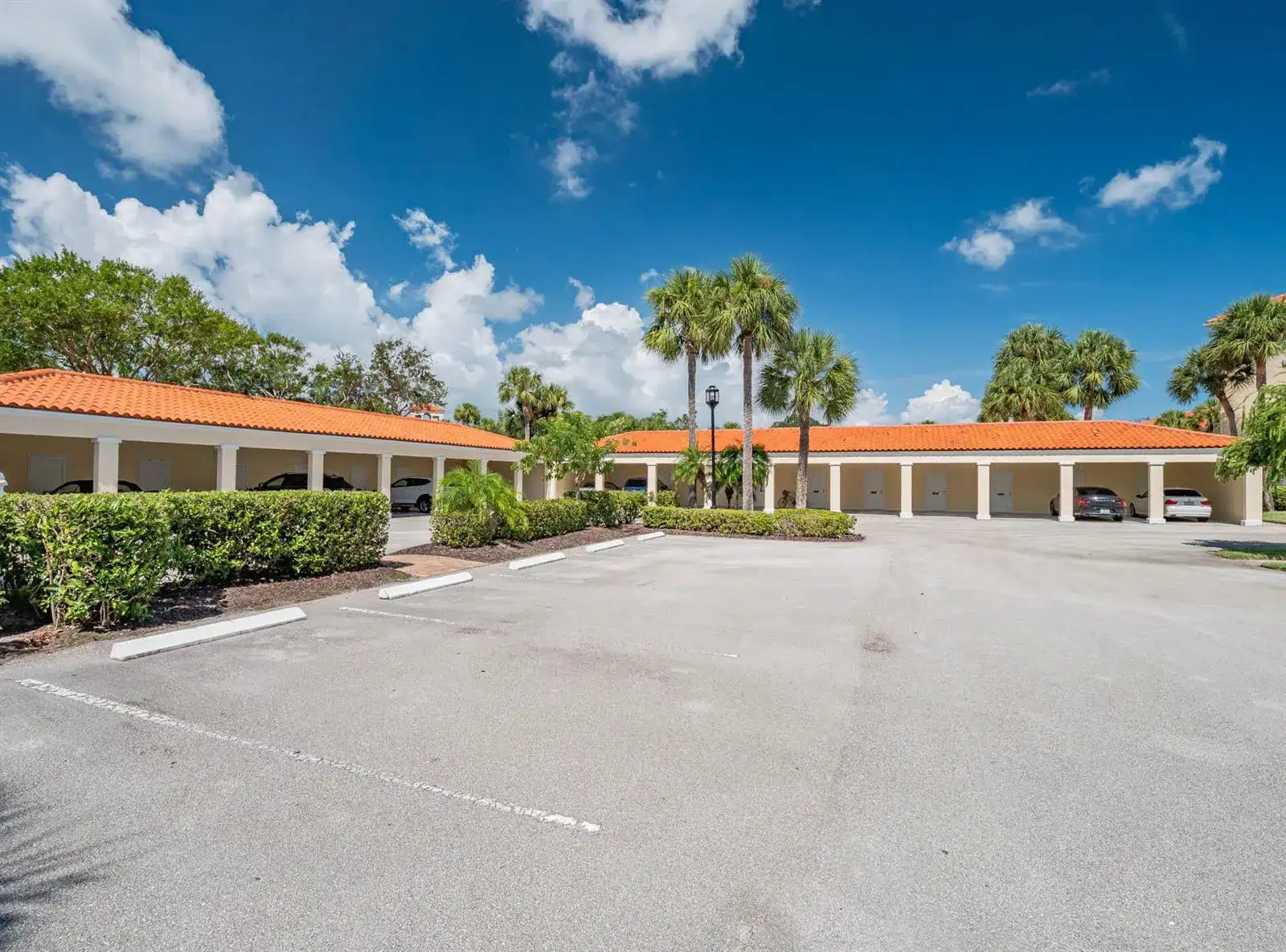 5060 HARMONY Circle # 105, Vero Beach FL 32967 photo 4