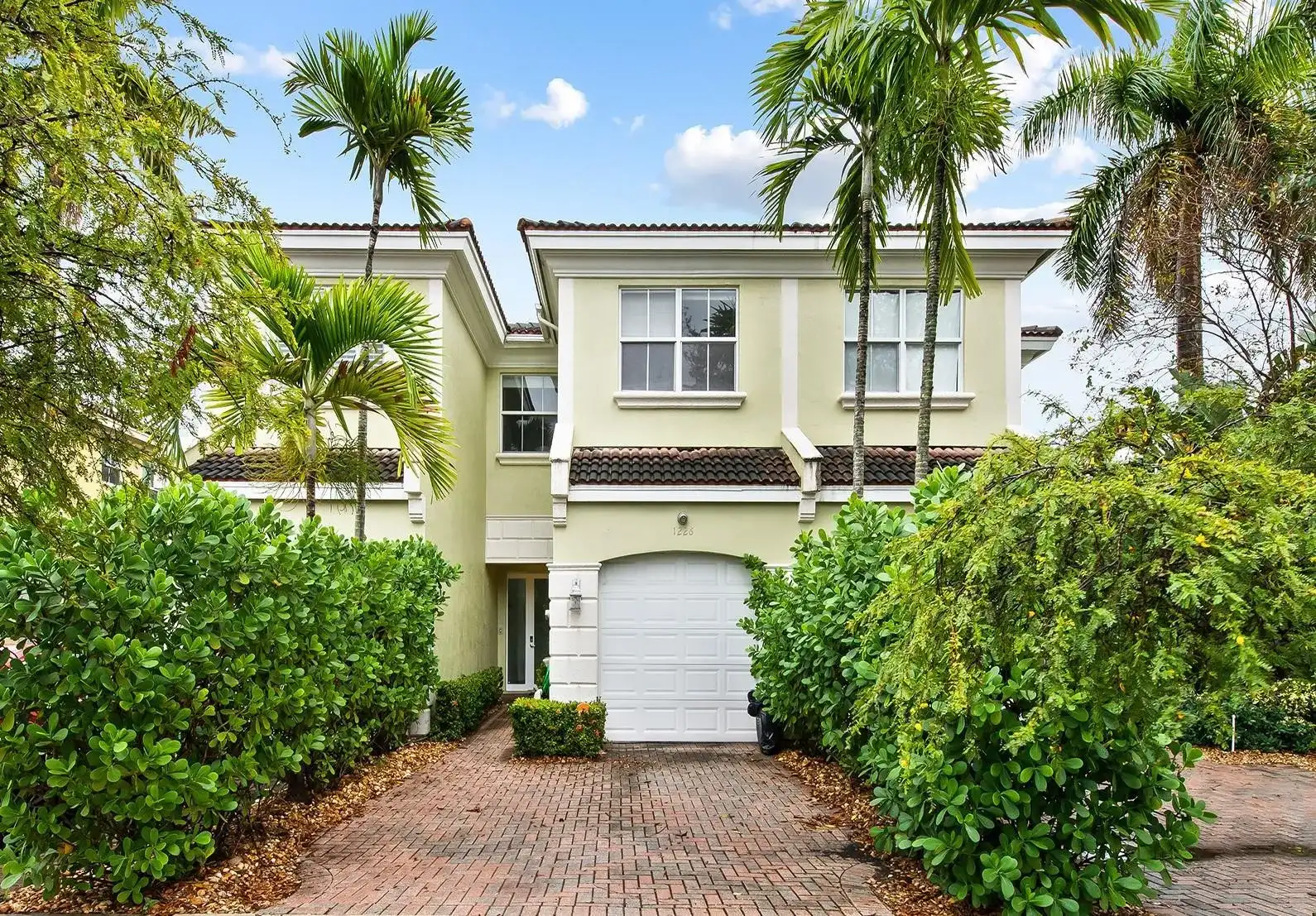 1226 NE 14th Avenue, Fort Lauderdale FL 33304