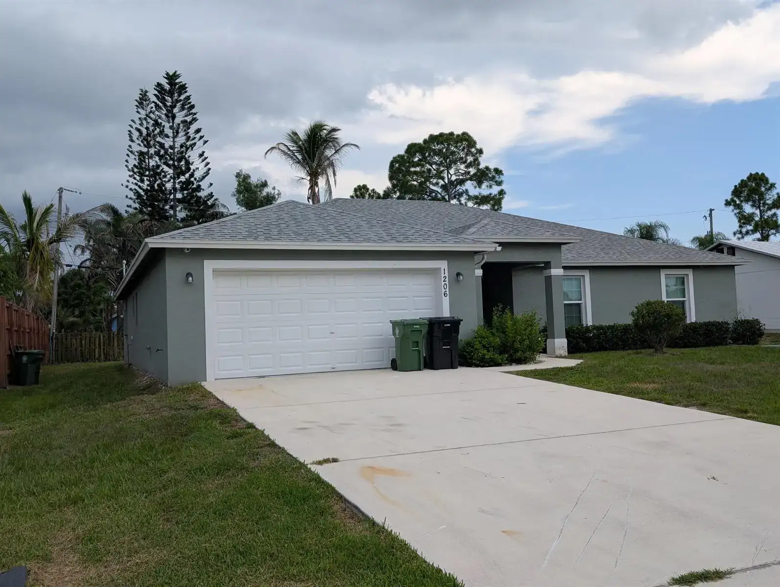 1206 SW ASTURIA Avenue, Port St. Lucie FL 34953 photo 3