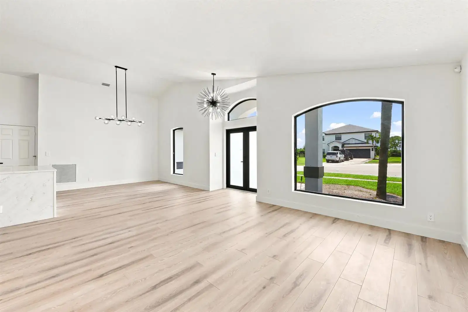15931 CANOSA Court, Wellington FL 33414 photo 4