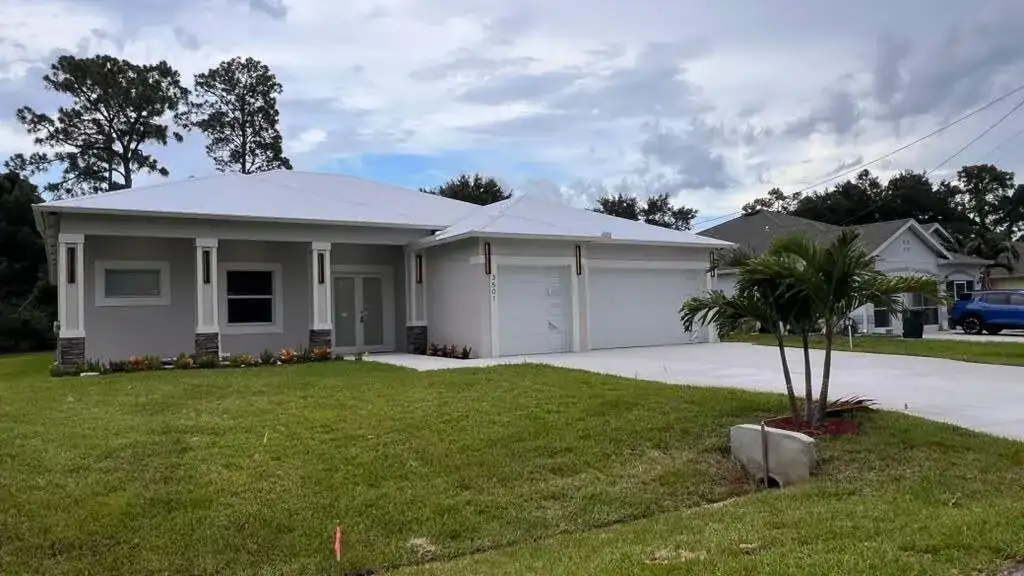 3501 SW FOREMOST Drive, Port St. Lucie FL 34953 photo 4