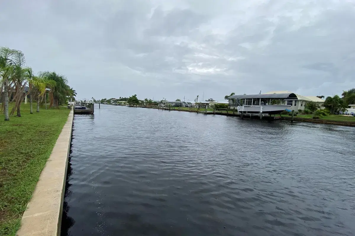 134 BANGSBERG Road SE, Port Charlotte FL 33952