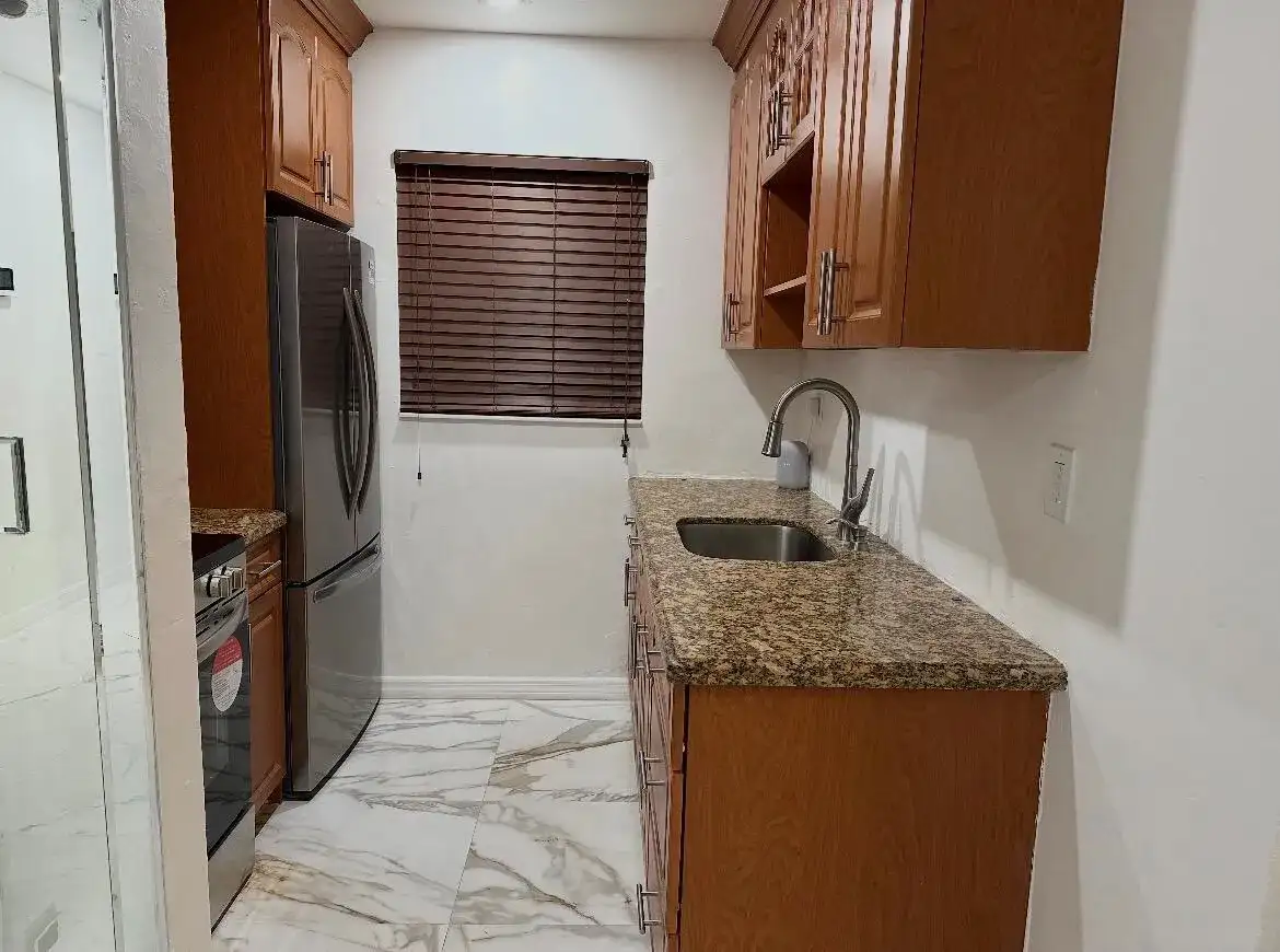 20701 NW 34TH Court, Miami Gardens FL 33056 photo 5