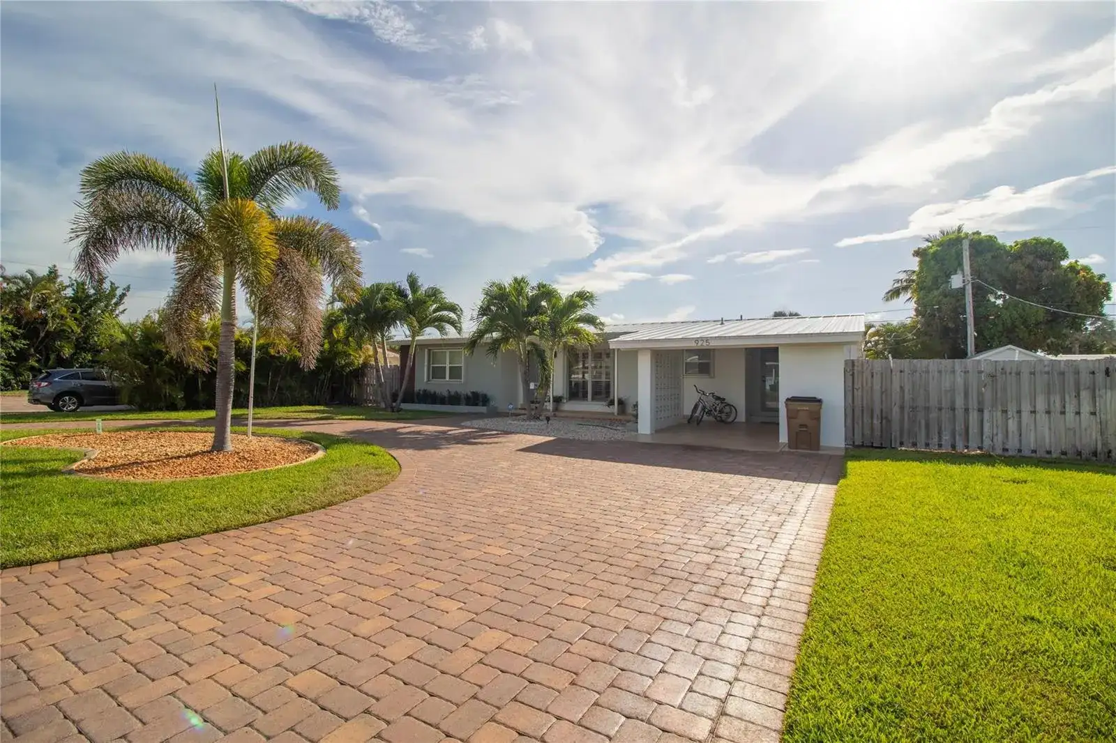 925 SE 14th Avenue, Deerfield Beach FL 33441 photo 3