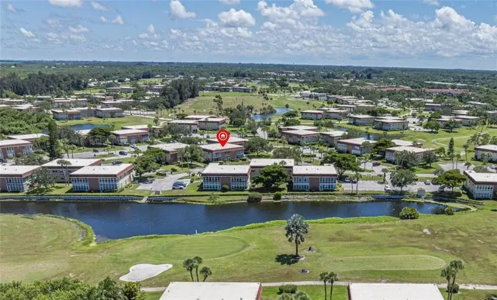 75 Royal Oak Court # 204, Vero Beach FL 32962 photo 2