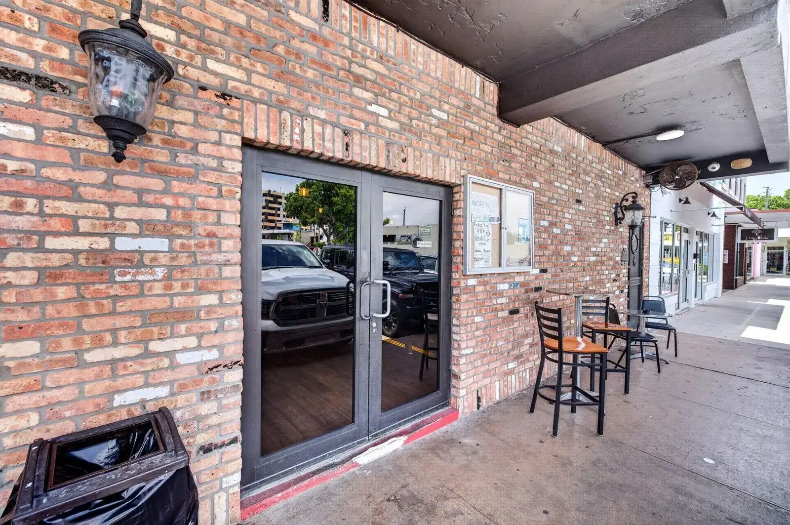 3045 N Federal Highway # 4, Fort Lauderdale FL 33306 photo 2