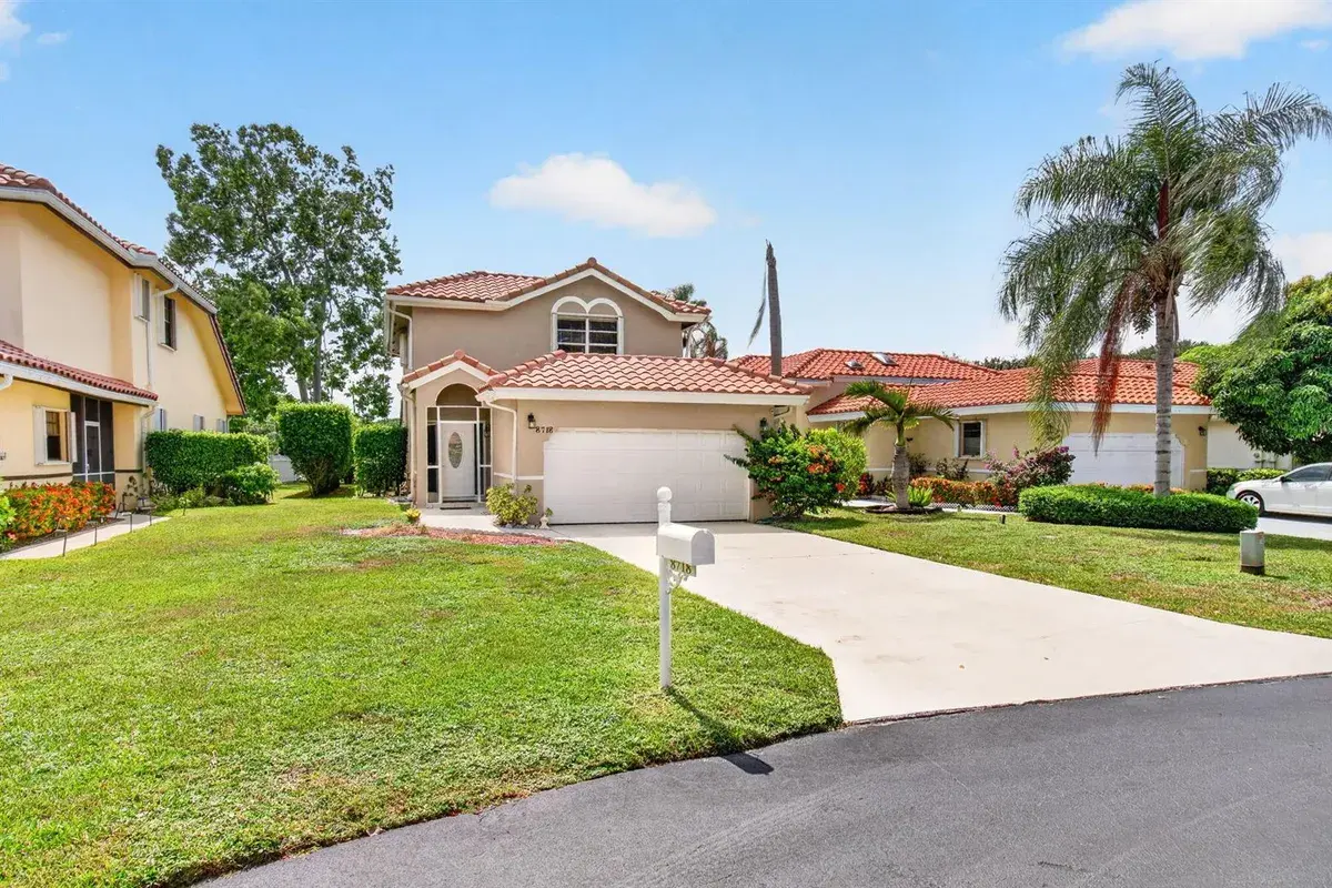 8718 Via Reale, Boca Raton FL 33496