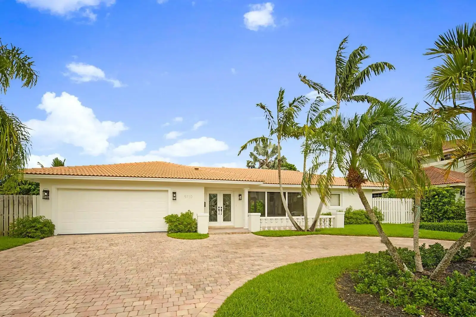 5110 NE 30th Avenue NE, Lighthouse Point FL 33064