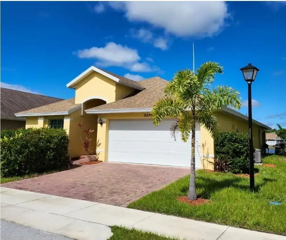 9558 SEA SPRAY Drive, Fort Pierce FL 34945