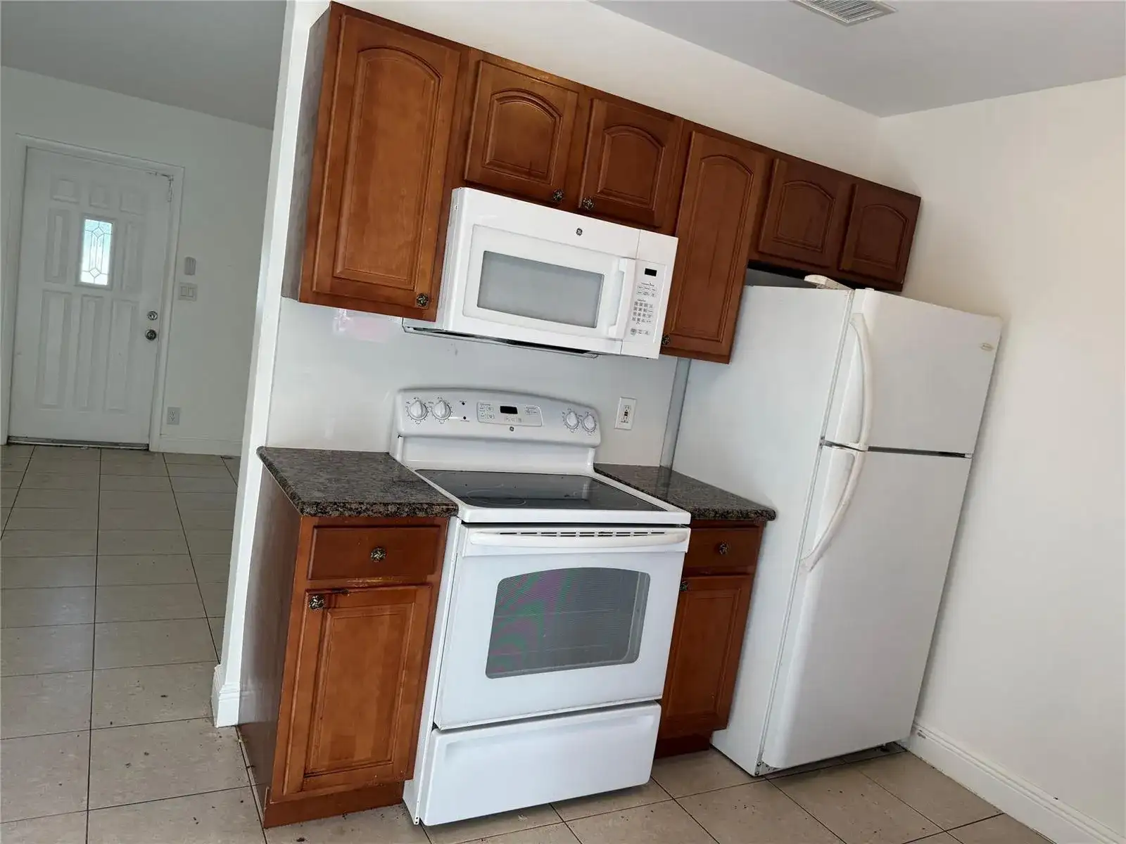 1139 NW 9TH Avenue, Fort Lauderdale FL 33311 photo 2