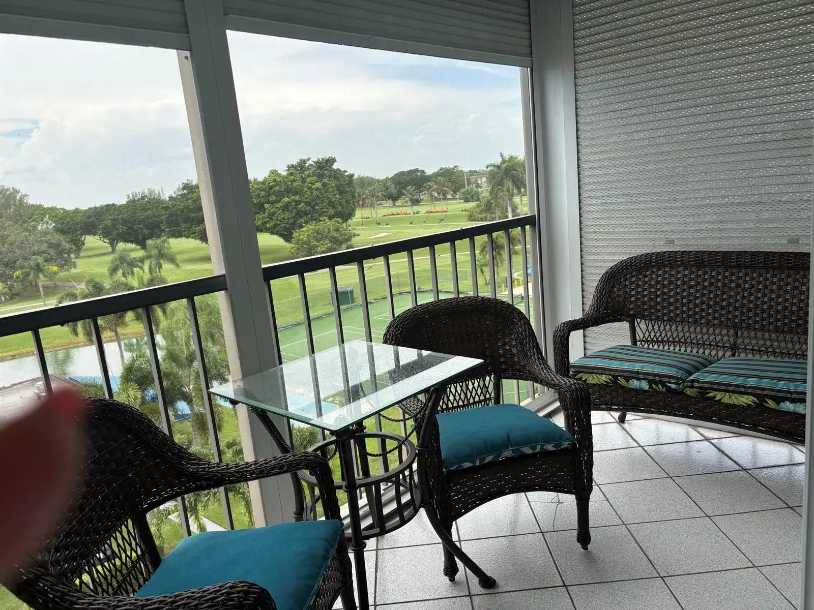 8900 Washington Boulevard, Pembroke Pines FL 33025 photo 3
