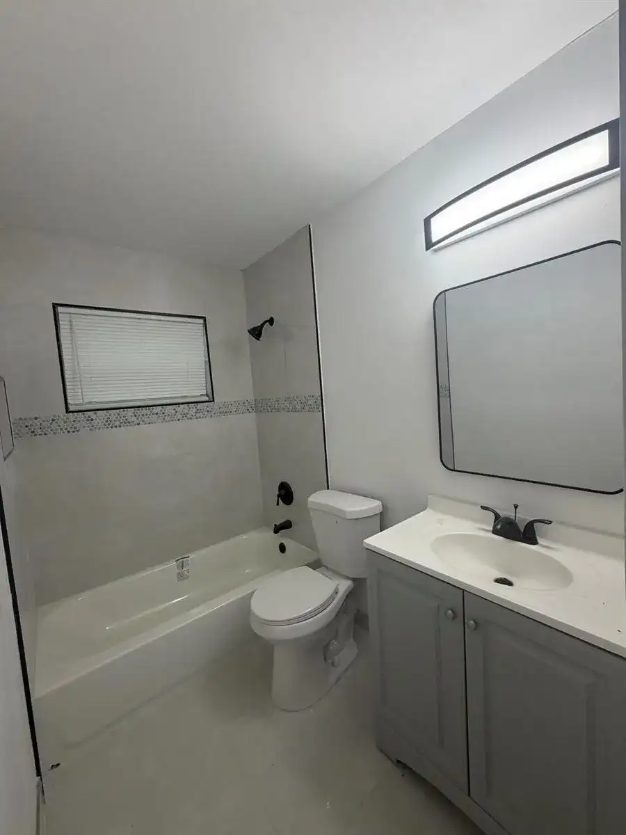 821 SW 62ND Avenue, North Lauderdale FL 33068