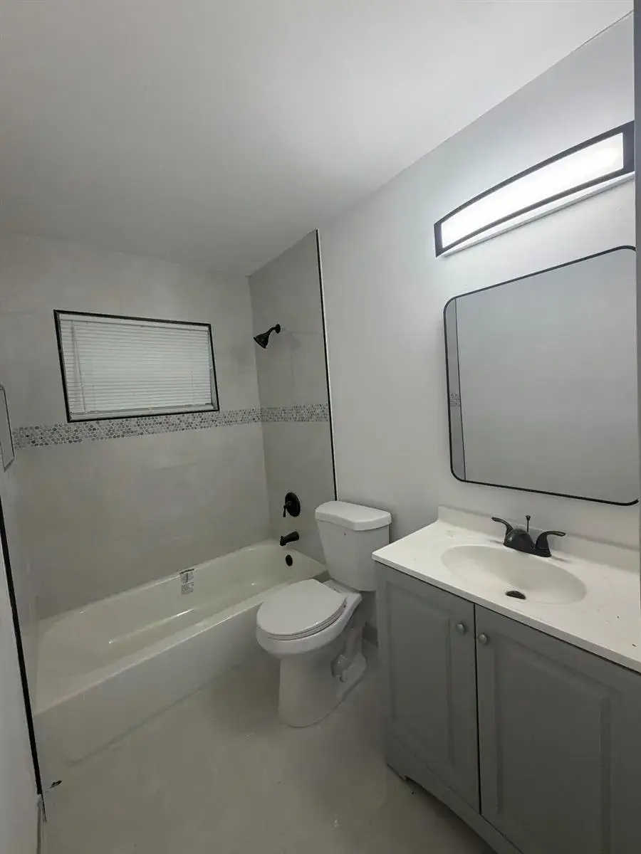 821 SW 62ND Avenue, North Lauderdale FL 33068