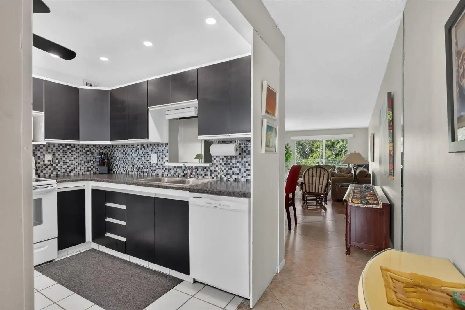 2301 LUCAYA Lane # D4, Coconut Creek FL 33066