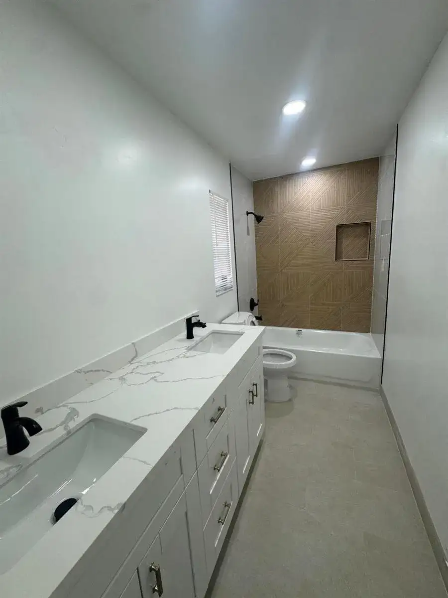 6260 SW 6TH Street, Margate FL 33068 photo 3
