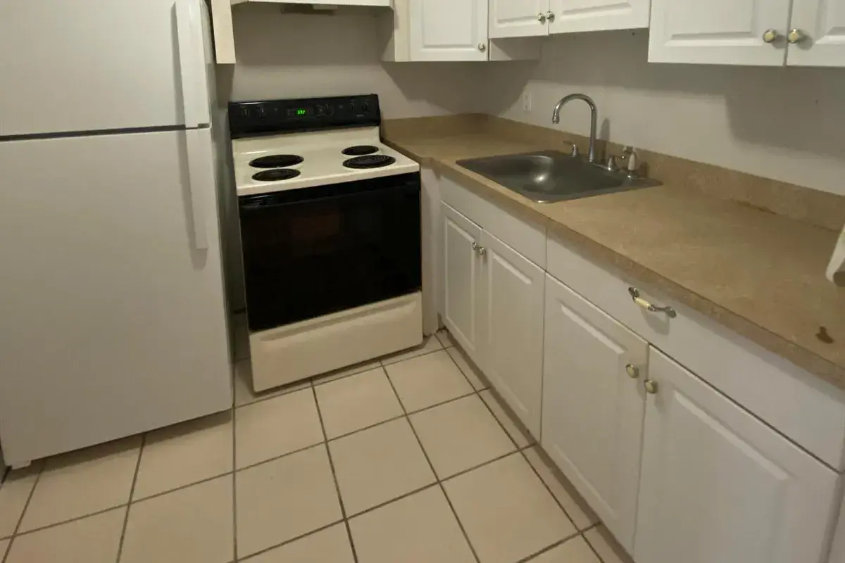 152 CAMDEN G, West Palm Beach FL 33417
