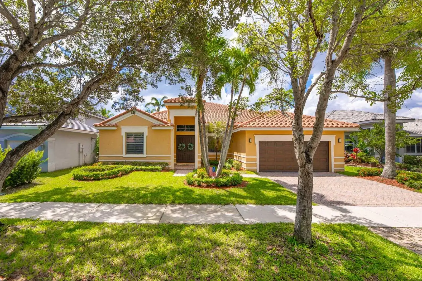 1635 Blue Jay Circle, Weston FL 33327 photo 4