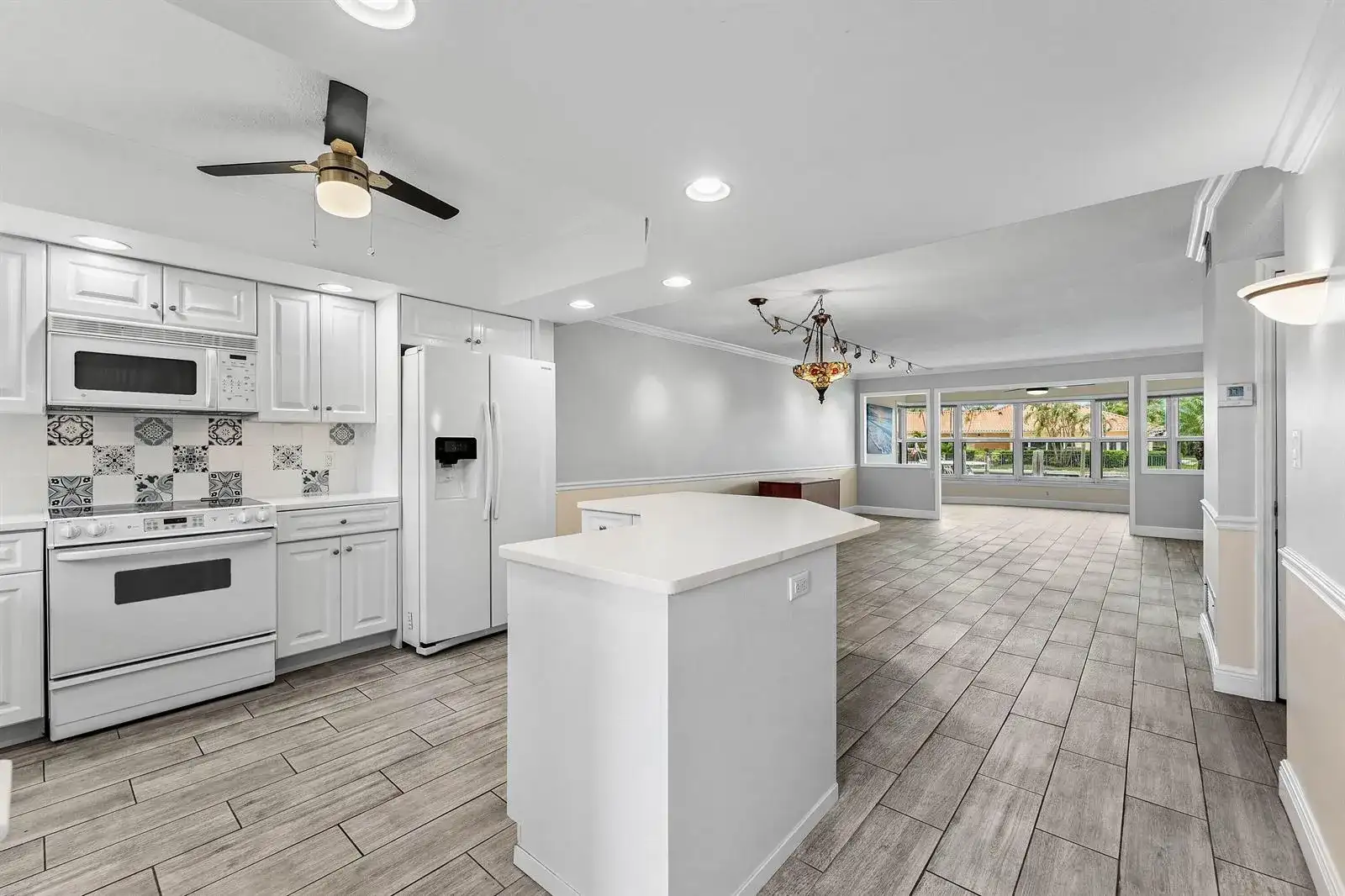 3031 NE 51ST Street # 106W, Fort Lauderdale FL 33308 photo 2