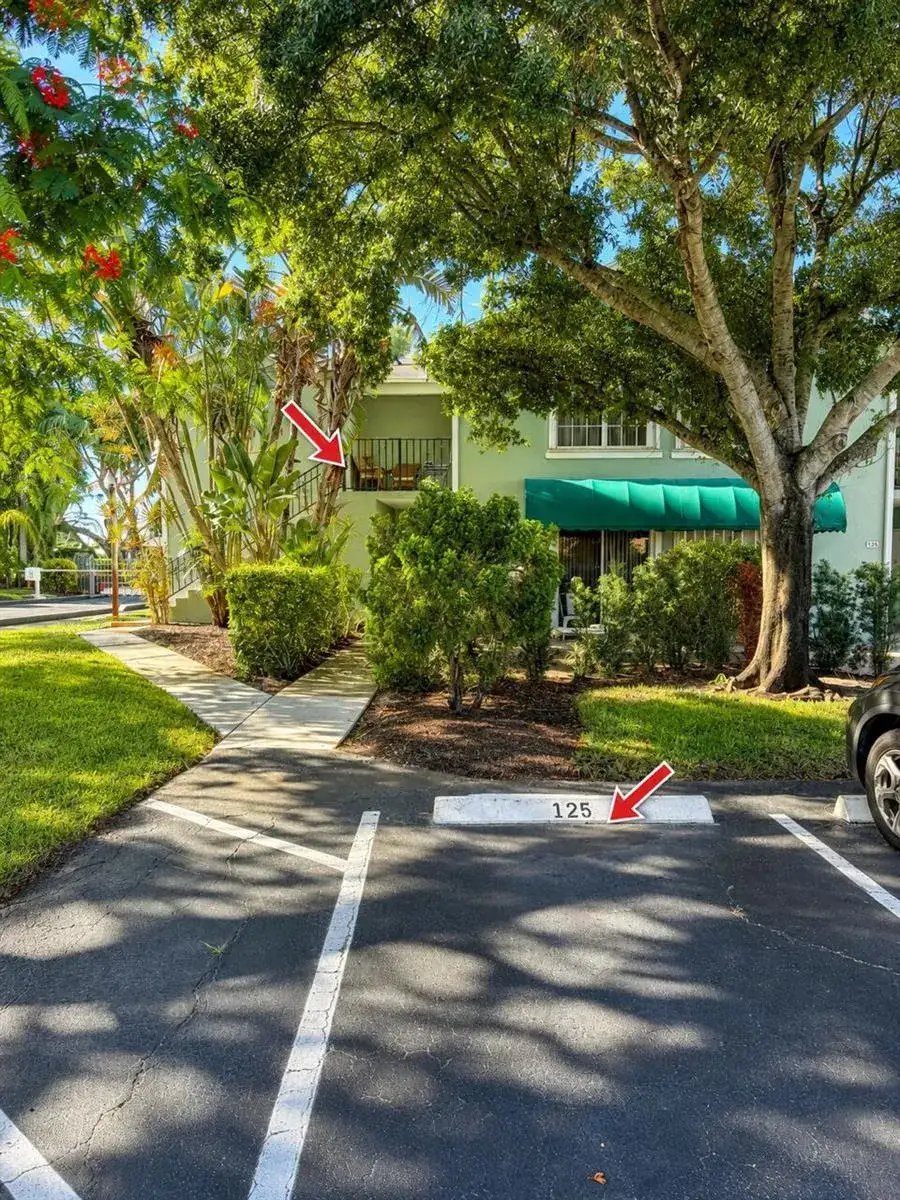 125 WATERSIDE Drive # 125, Hypoluxo FL 33462 photo 4
