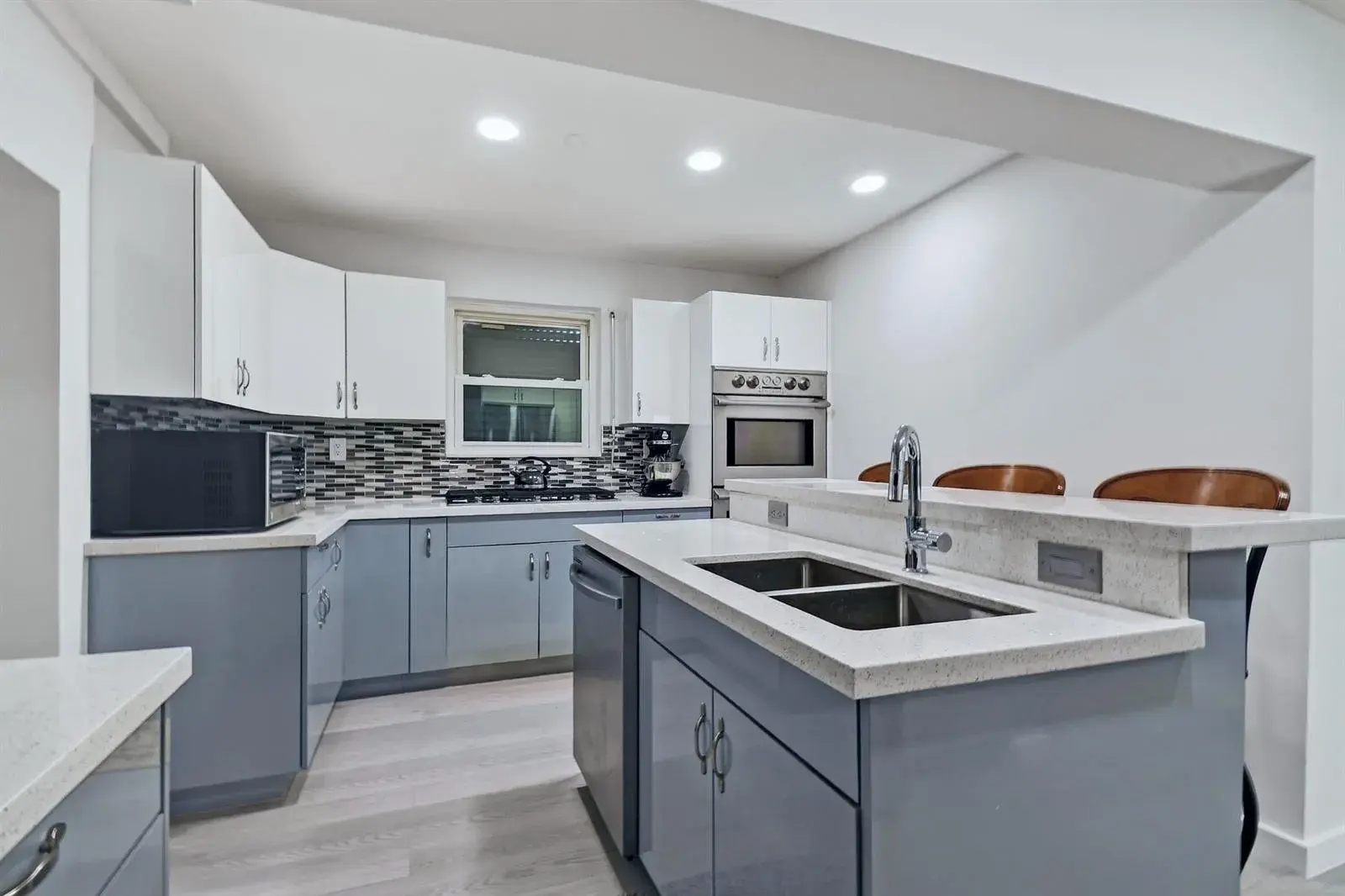 3110 NW 211TH Street, Miami Gardens FL 33056