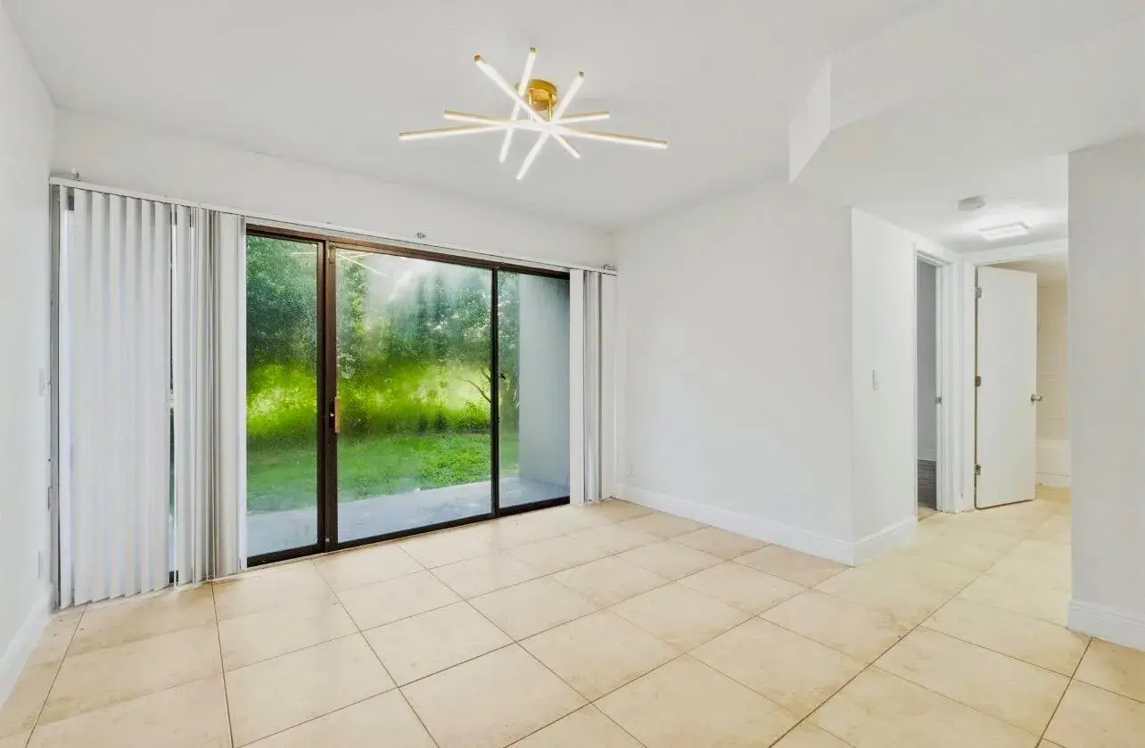 1581 Windorah Way # B, West Palm Beach FL 33411