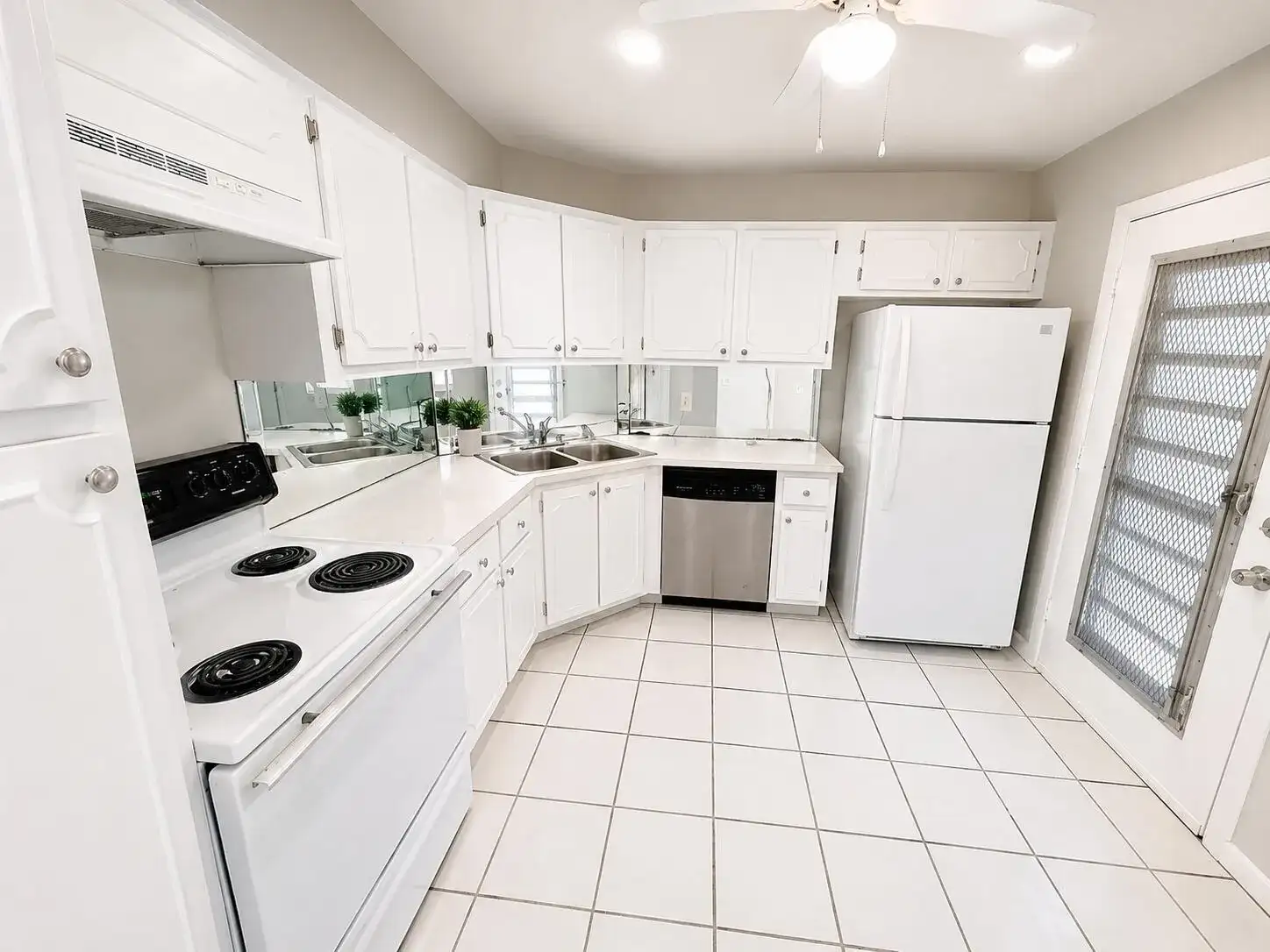 3360 SPANISH MOSS Terrace # 313, Lauderhill FL 33319 photo 5