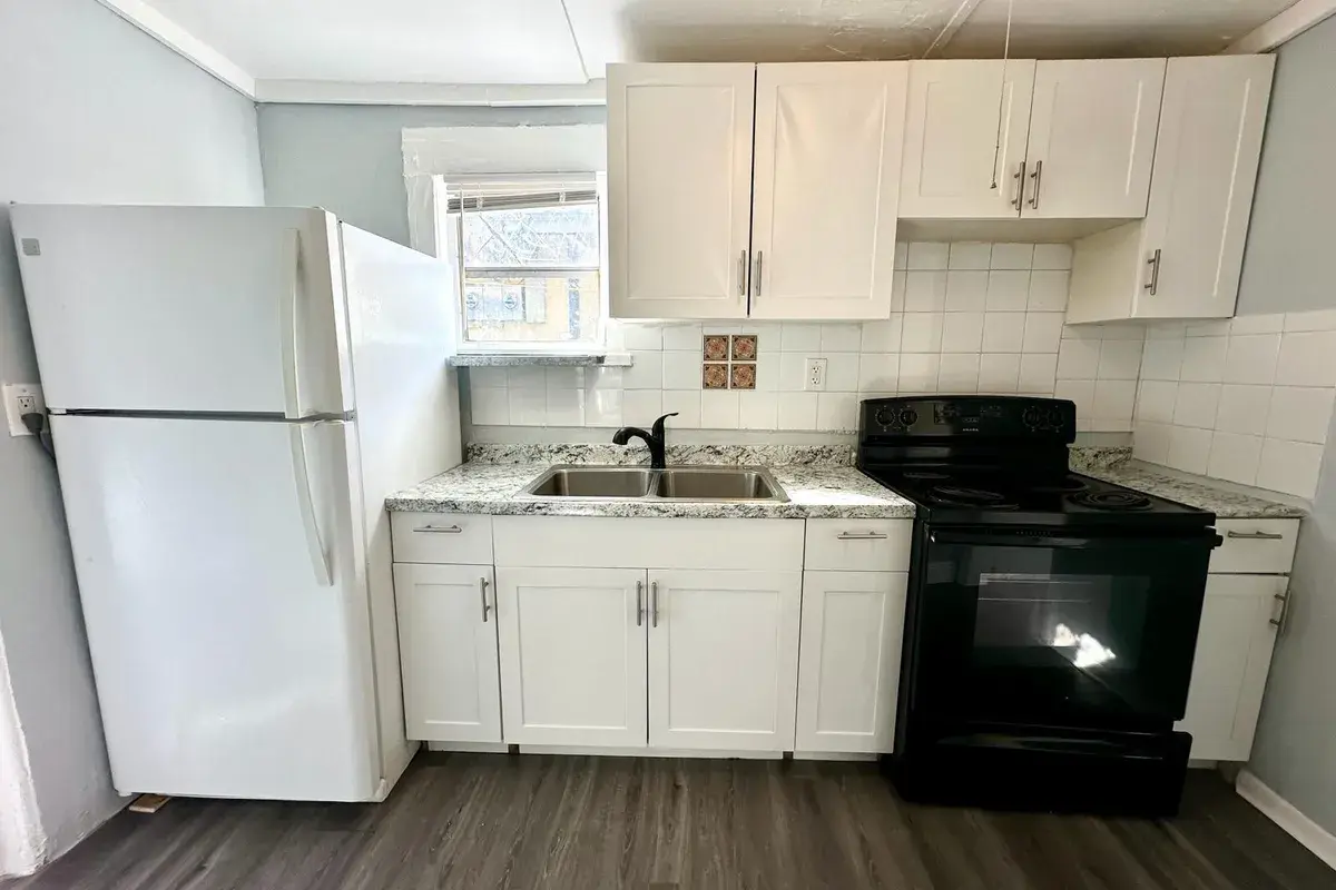 1000 W Lakewood Road # 4, West Palm Beach FL 33405
