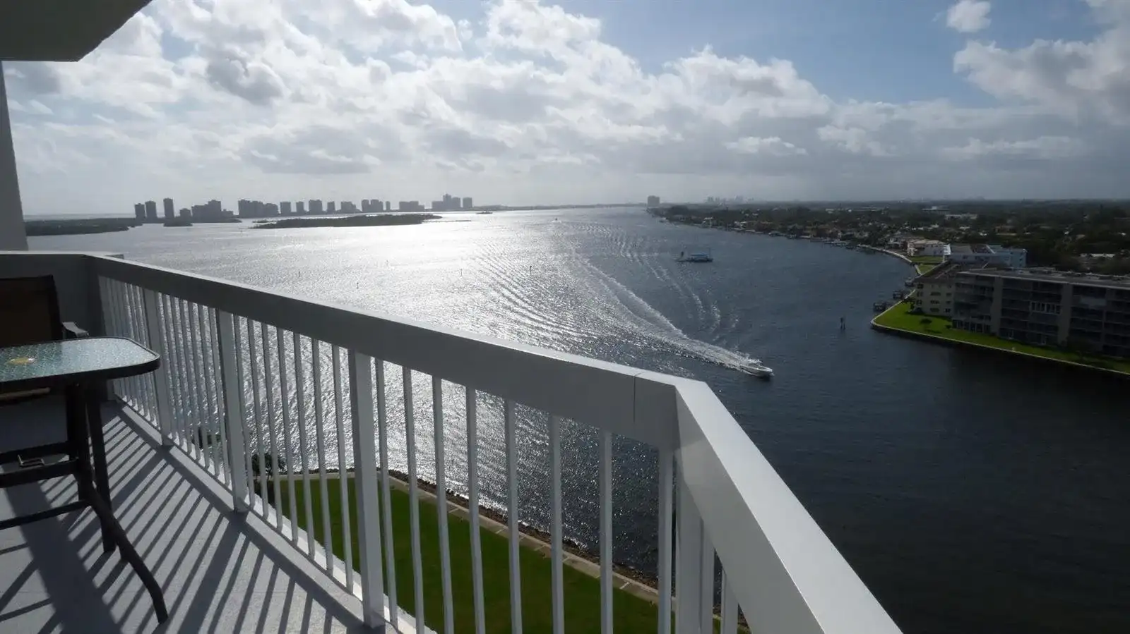 115 Lakeshore Drive # 1548, North Palm Beach FL 33408