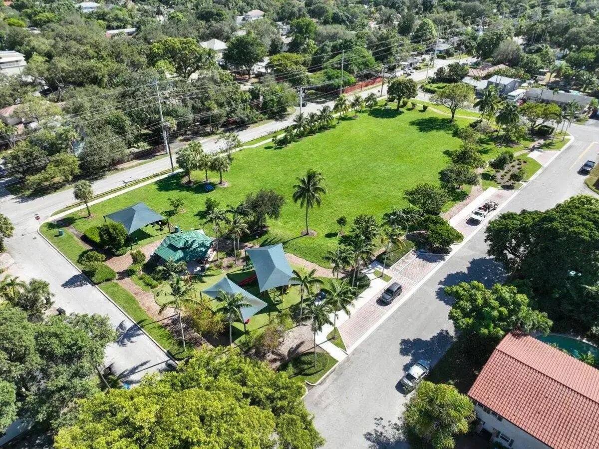 913 ORANGE Isle # 2, Fort Lauderdale FL 33315 photo 5