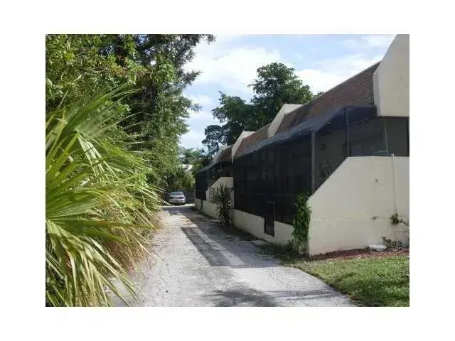 1750 NW 15th Vista # 3, Boca Raton FL 33432 photo 3