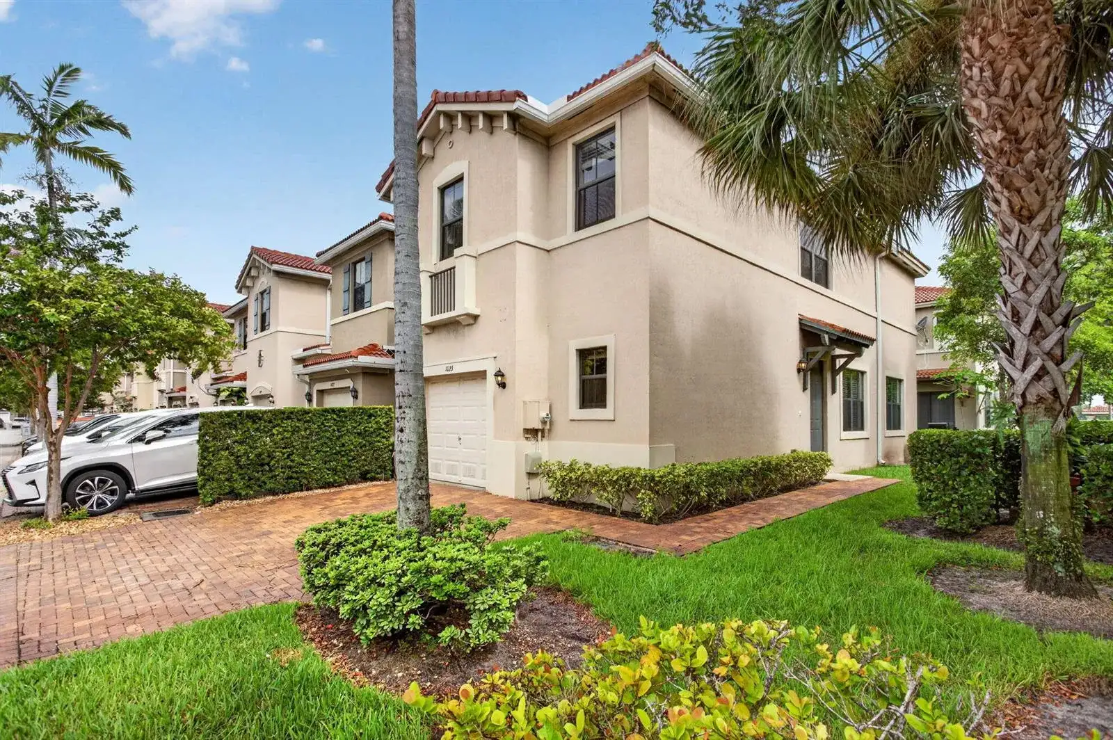 1023 NW 33RD Court, Pompano Beach FL 33064 photo 2