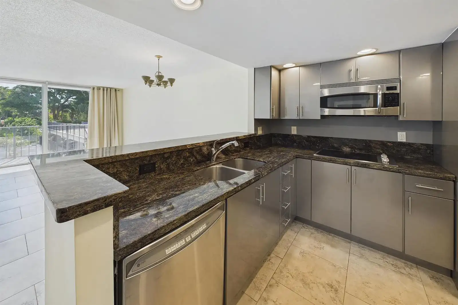 1800 N ANDREWS Avenue N # 2A, Fort Lauderdale FL 33311