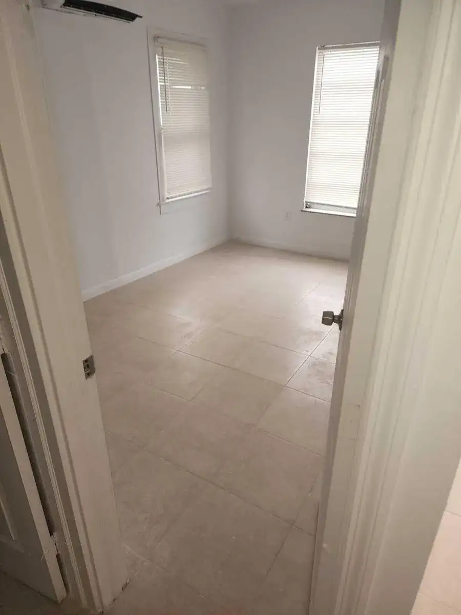 1910 GARFIELD Street # 1, Hollywood FL 33020 photo 4