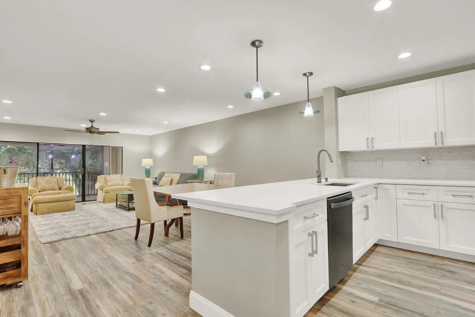 12910 BRIARLAKE Drive # 203, Palm Beach Gardens FL 33418