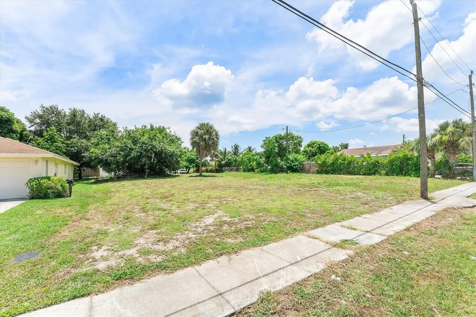 229 SW 6th Avenue, Delray Beach FL 33444 photo 3