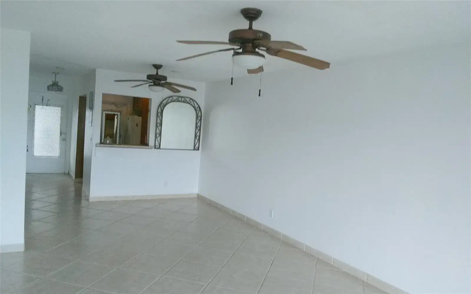 465 Paradise Isle Boulevard # 307, Hallandale Beach FL 33009 photo 3