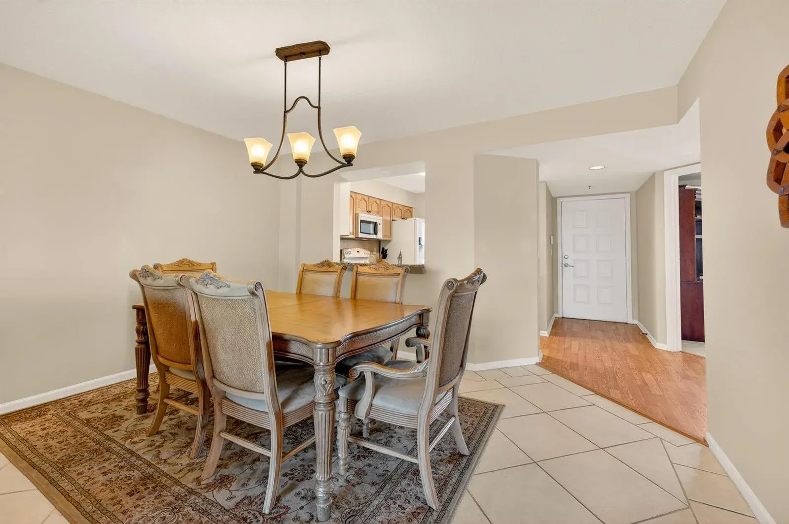5906 CRYSTAL SHORES Drive # 404, Boynton Beach FL 33437