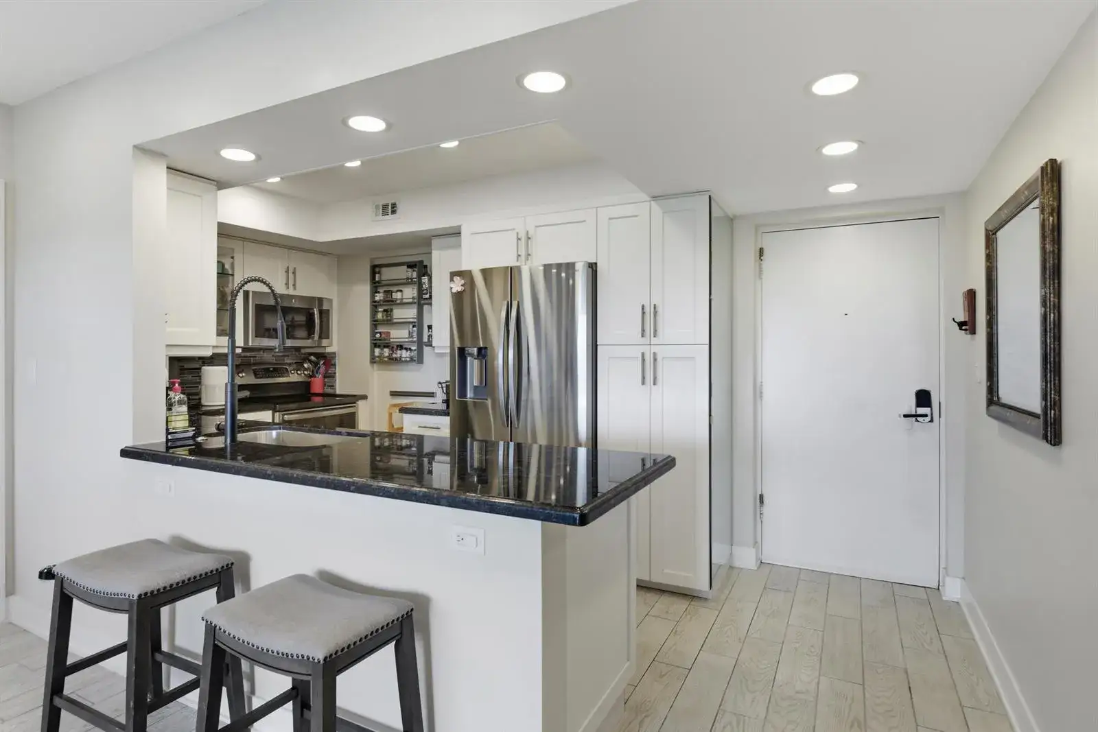 1000 RIVER REACH Drive # 516, Fort Lauderdale FL 33315