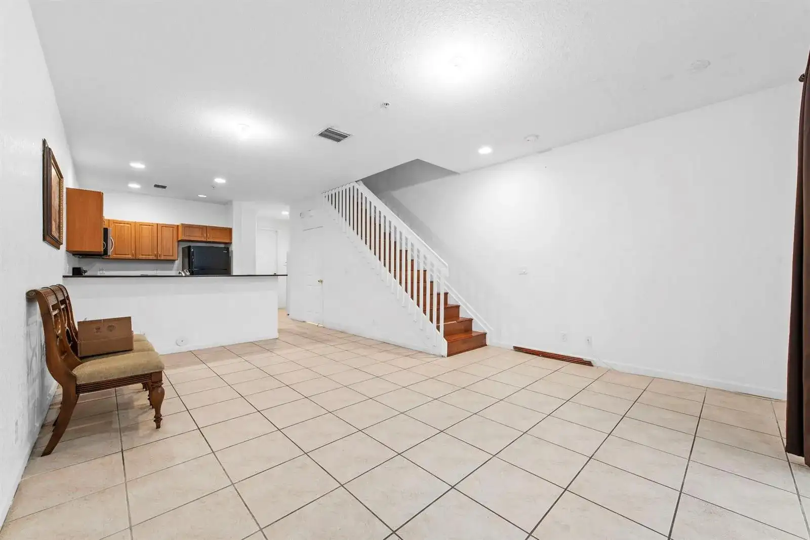 1425 NW 36TH Way, Lauderhill FL 33311 photo 3
