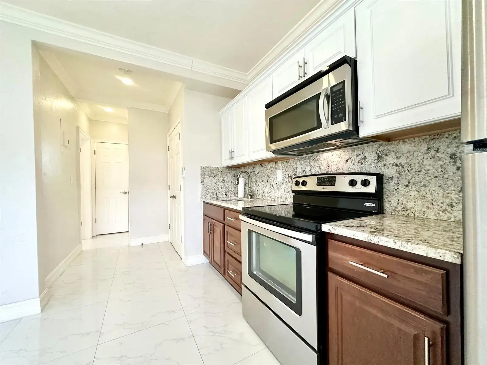1041 NE 16th Avenue, Fort Lauderdale FL 33304 photo 4