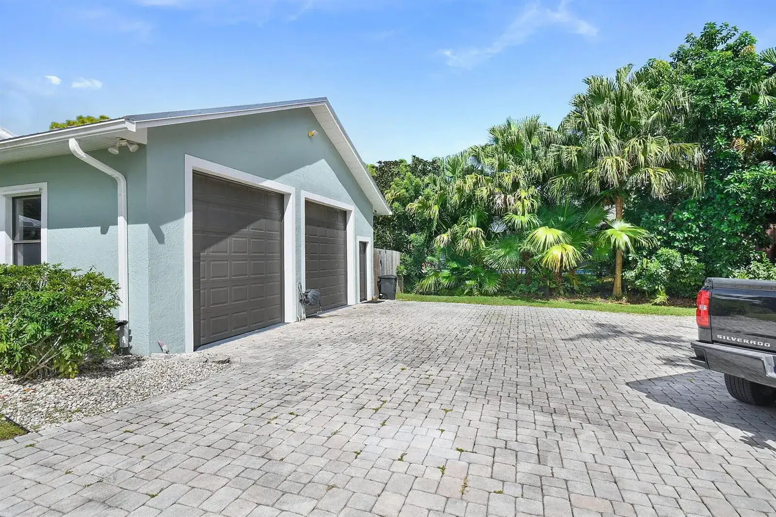 1225 SW Magnolia Bluff Drive, Palm City FL 34990 photo 5