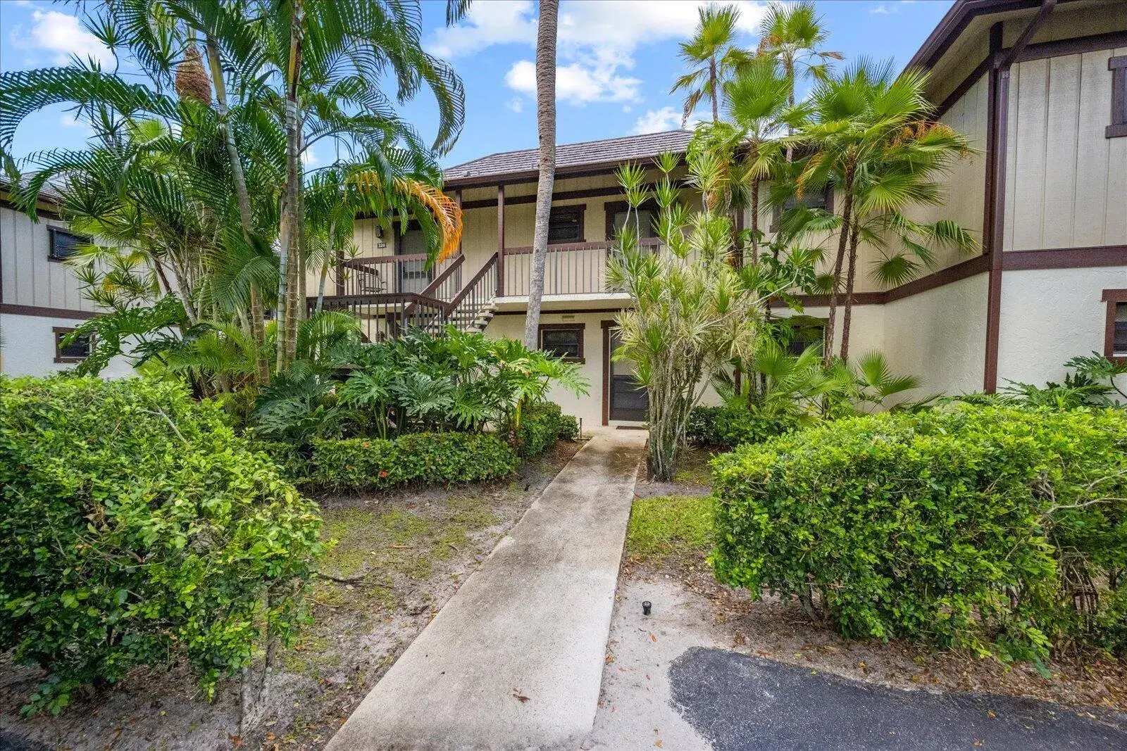 13334 Polo Club Road # 328, Wellington FL 33414