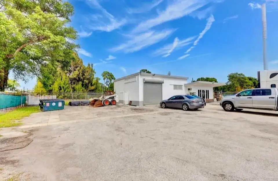 2108 ORANGE Avenue, Fort Pierce FL 34950 photo 4
