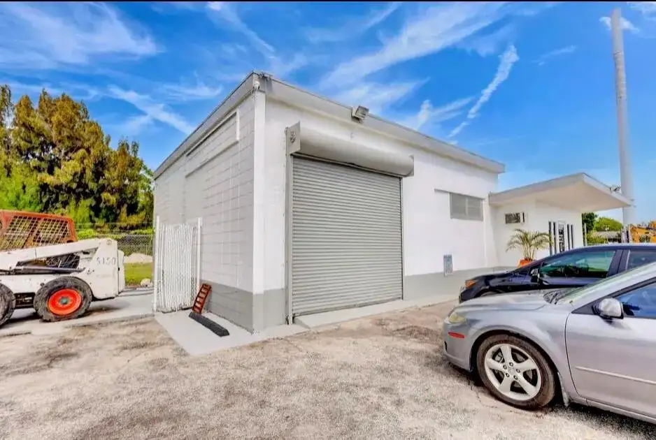 2108 ORANGE Avenue, Fort Pierce FL 34950 photo 5