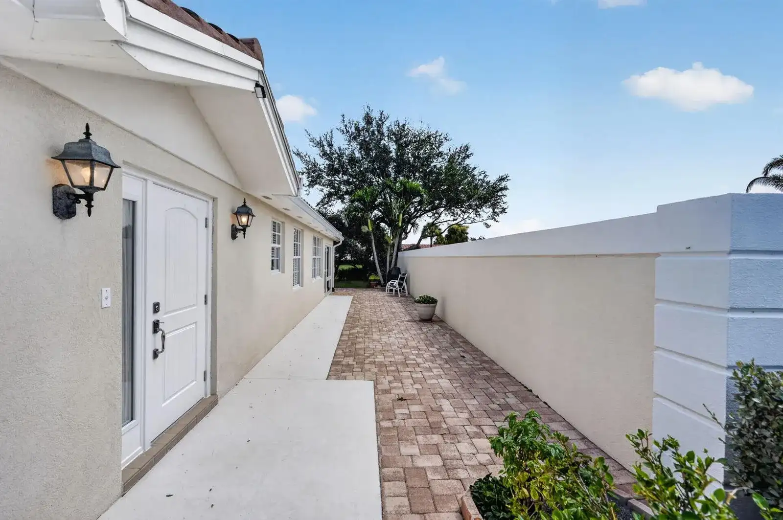 3483 SE CORMORANT Place, Hobe Sound FL 33455 photo 3