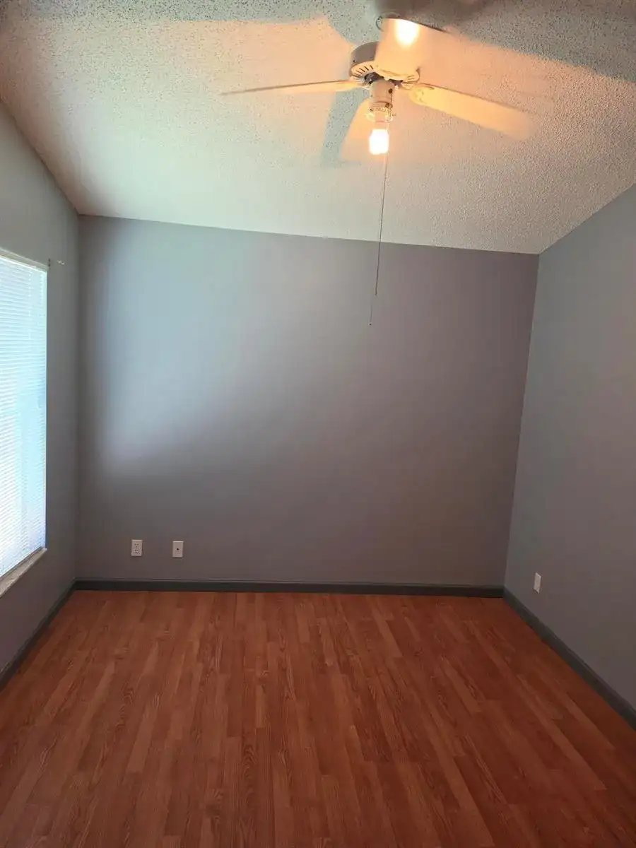 100 KINGS Way, Royal Palm Beach FL 33411 photo 3