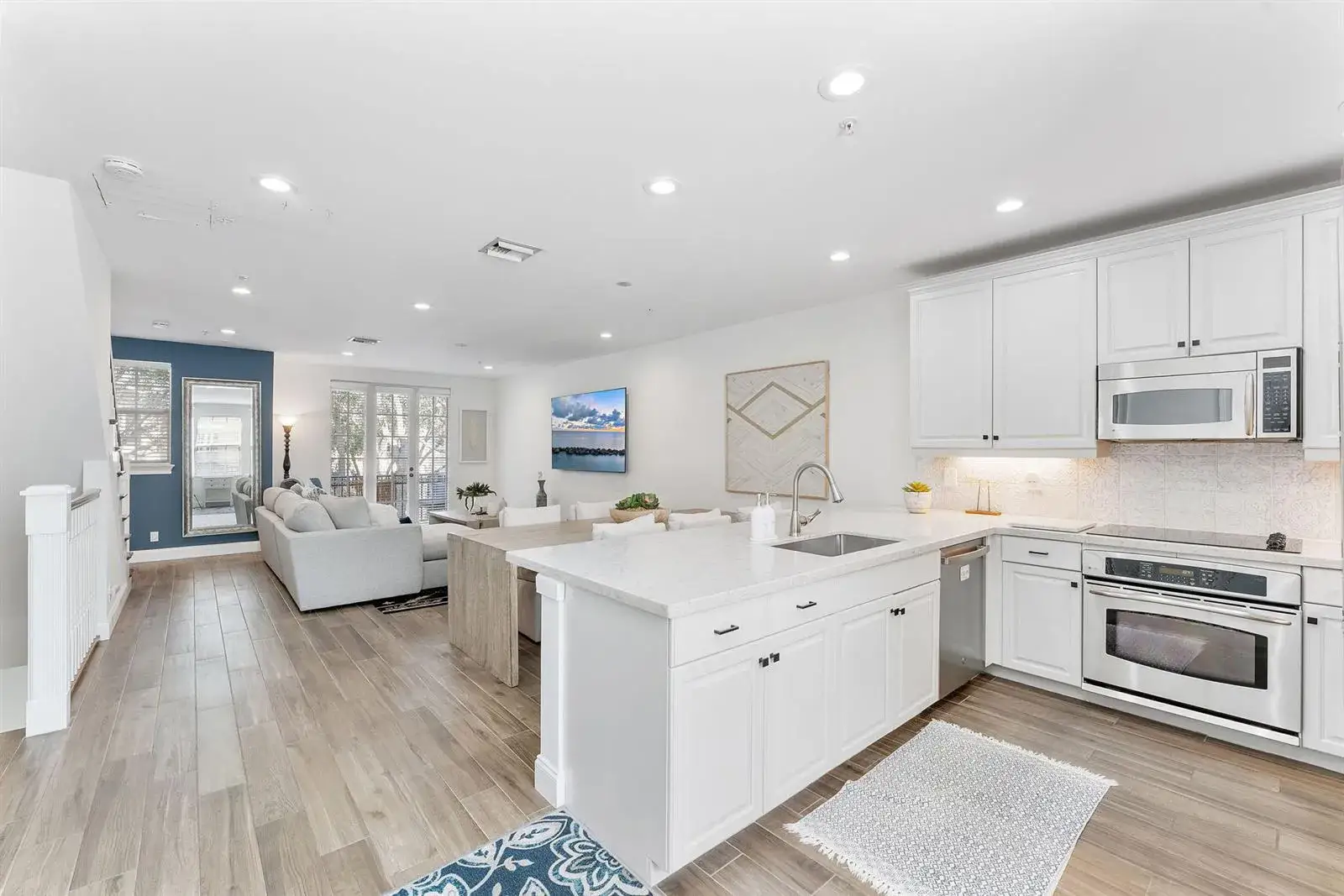 1035 W Heritage Club Circle, Delray Beach FL 33483