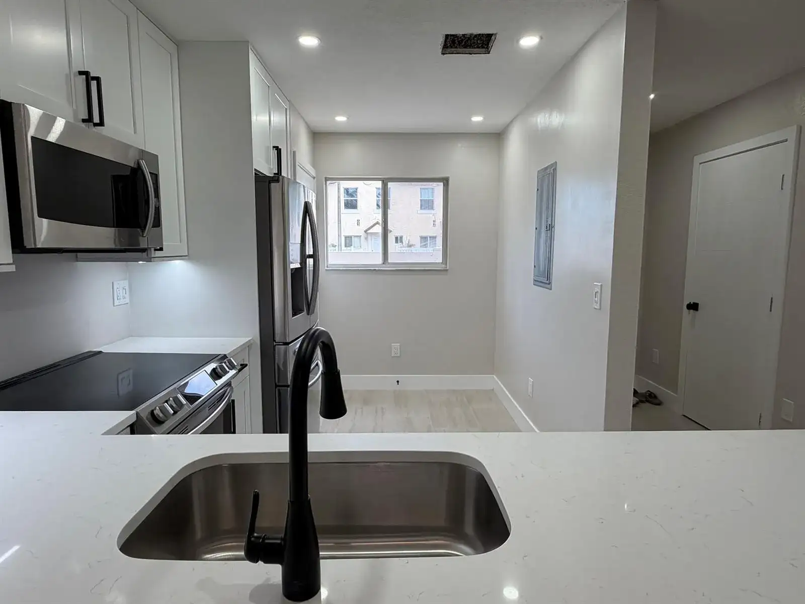6631 Winfield Boulevard # 6, Margate FL 33063 photo 4