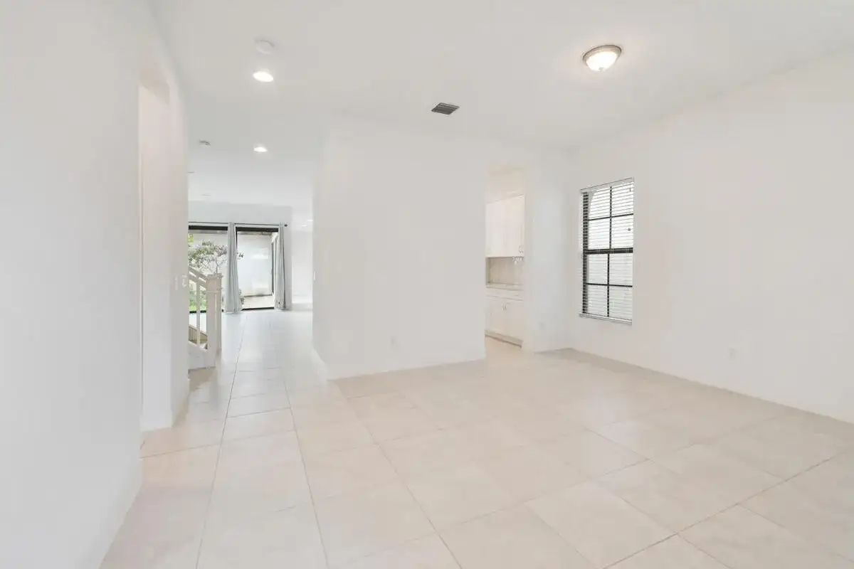 13351 Machiavelli Way, Palm Beach Gardens FL 33418 photo 2