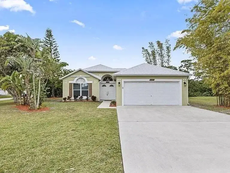 2218 SE SEAMIST Street, Port St. Lucie FL 34952